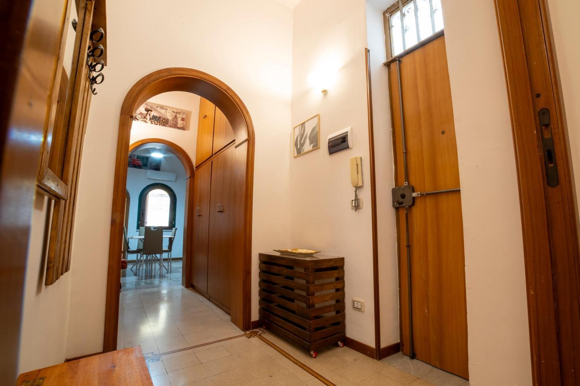 Centro Stazione Aeroporto Wi-Fi&Self Check-In Apartment Palermo Exterior photo