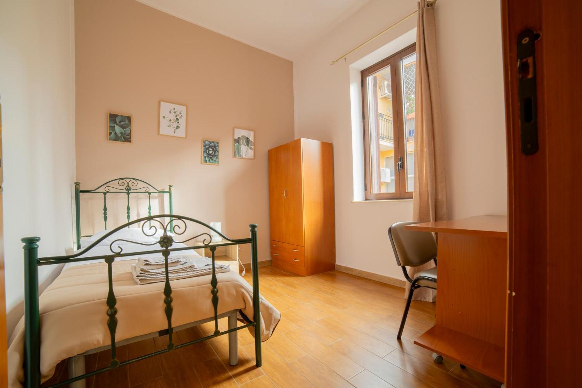 Centro Stazione Aeroporto Wi-Fi&Self Check-In Apartment Palermo Exterior photo