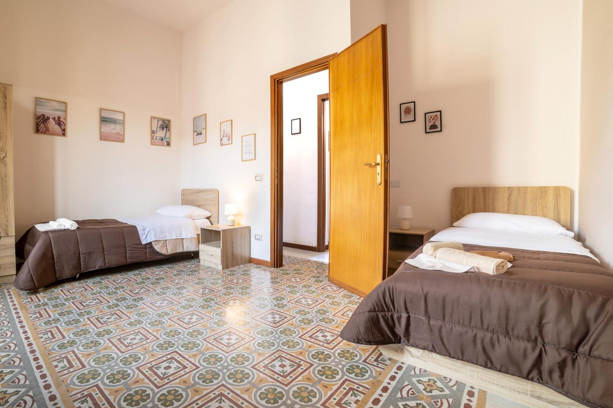 Centro Stazione Aeroporto Wi-Fi&Self Check-In Apartment Palermo Exterior photo